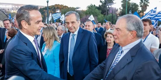 Κυριάκος Μητσοτάκης, Κώστας Καραμανλής και Αντώνης Σαμαράς