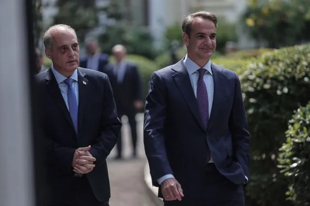 Κυριάκος Μητσοτάκης και Κυριάκος Βελόπουλος