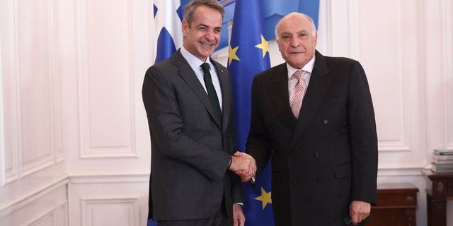 Συνάντηση Μητσοτάκη – ΥΠΕΞ Αλγερίας: Aμοιβαία βούληση για ενίσχυση των διμερών σχέσεων