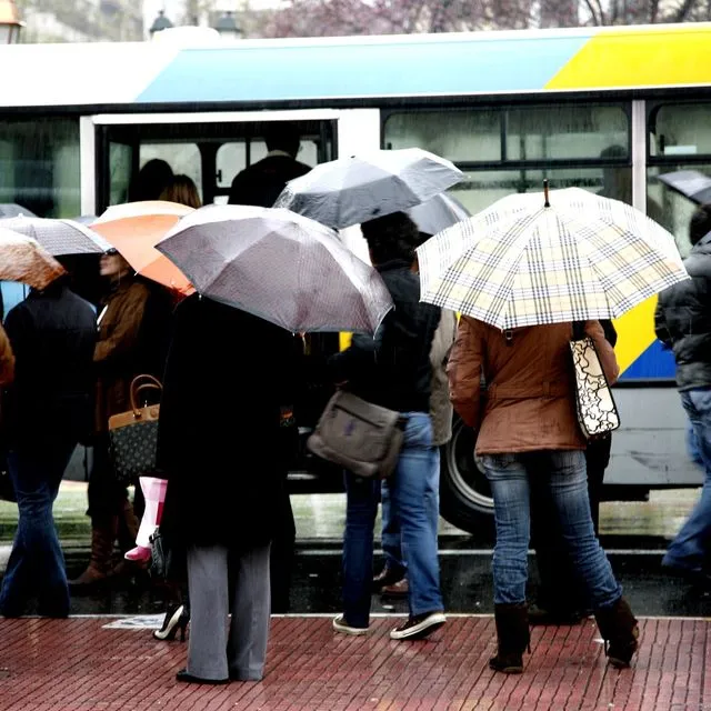 ‌Το μαρτύριο των εργαζομένων στα μέσα μεταφοράς