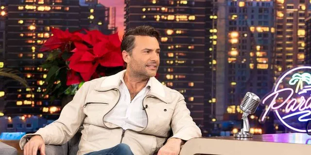 Παναγιώτης Μπουγιούρης: “Δεν φοβάμαι τον γάμο, φοβάμαι το διαζύγιο”