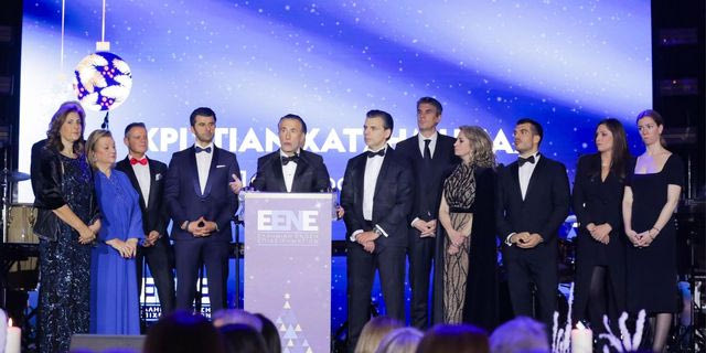 Το Ετήσιο Χριστουγεννιάτικο Gala της Ελληνικής Ένωσης Επιχειρηματιών (Ε.ΕΝ.Ε.)