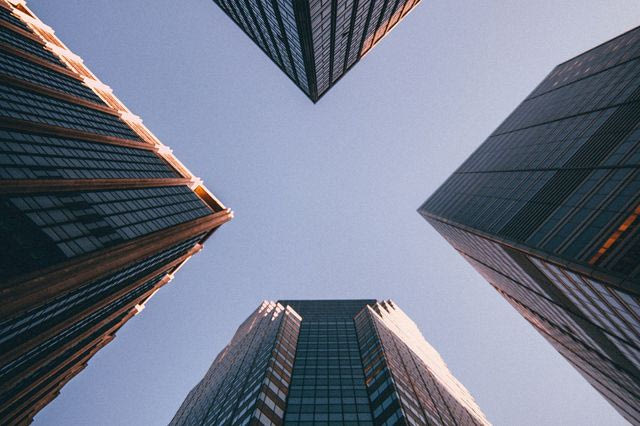 Ο όμιλος Qualco δημιουργεί γέφυρες συνεργασίας με τους Έλληνες επαγγελματίες του εξωτερικού