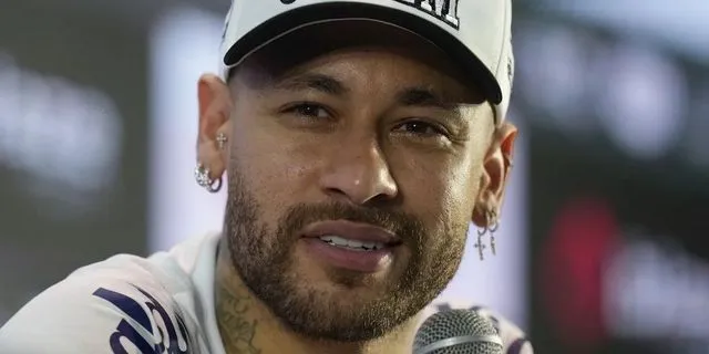 Νεϊμάρ: Πρώην συμπαίκτης του αποκαλύπτει μια συνήθεια του που κανείς δεν περίμενε