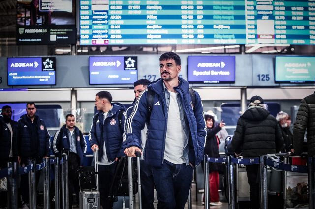 Αναχώρηση της αποστολής του Ολυμπιακού