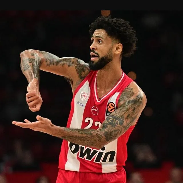 Ολυμπιακός: Στην Κρήτη ο Ντόρσεϊ και παίζει στον τελικό του Allwyn Final 8