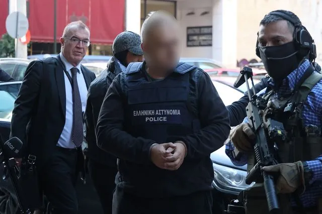 Στον Εισαγγελέα οι 5 συλληφθέντες