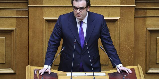 Πέμπτη ημέρα συζήτησης στην ολομέλεια της Βουλής του σχεδίου νόμου "Κύρωση του Κρατικού Προϋπολογισμού οικονομικού έτους 2026"