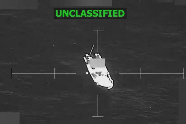 Οι ΗΠΑ χτύπησαν άλλα τρία σκάφη στον Ειρηνικό – Οκτώ νεκροί