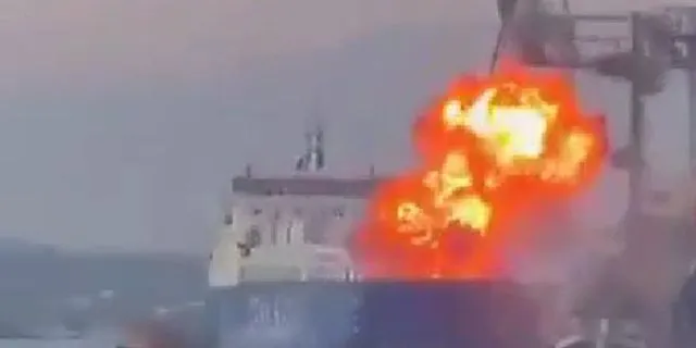 Η στιγμή της ρωσικής επίθεσης σε τουρκικό πλοίο