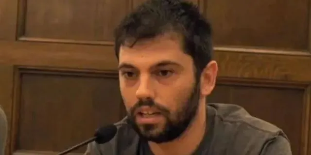 675 εκπαιδευτικοί στο πλευρό του Νίκου Ρωμανού