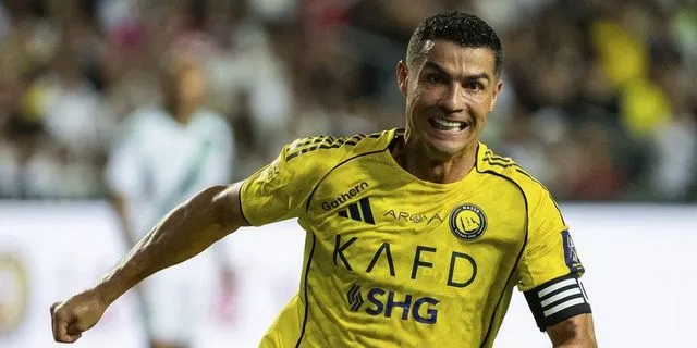 Το ποστ του Ρονάλντο: “40 γκολ στα 40”