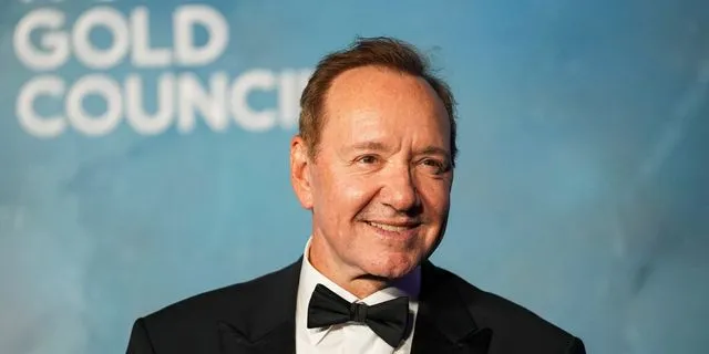 Ο Κέβιν Σπέισι