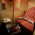 Έφοδος και συλλήψεις σε νυχτερινά κέντρα στη Συγγρού, όπου προήγαγαν γυναίκες στην πορνεία