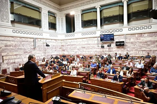 ΣΥΡΙΖΑ: Στην σκιά των εξαγγελιών Τσίπρα συνεδριάζει η Κ.Ο