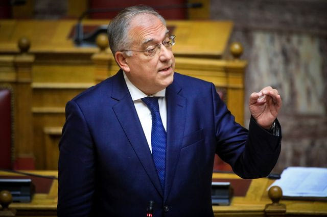 Ο Τάκης Θεοδωρικάκος