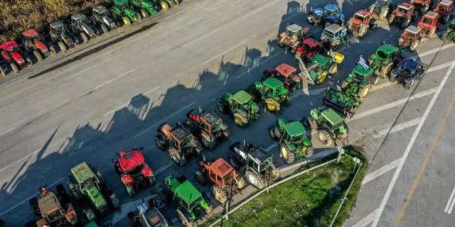 Προμαχώνας: Οι αγρότες κλείνουν επ’ αόριστον τον σταθμό για τα φορτηγά