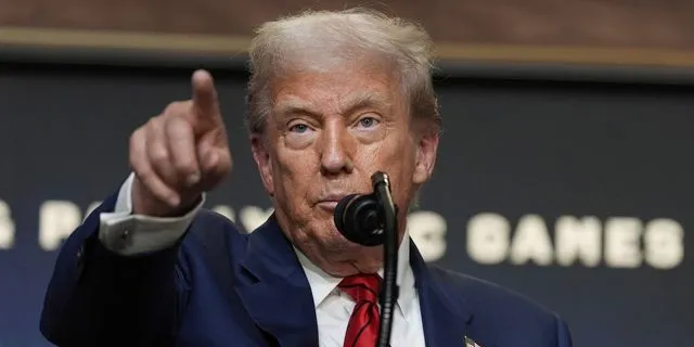 Ο Τραμπ “πνίγει” τη Βενεζουέλα – Η διαταγή για τα υπό καθεστώς κυρώσεων τάνκερ