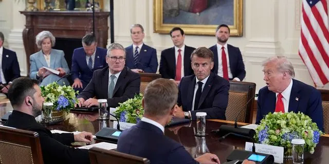 Τραμπ: “Πιο κοντά από ποτέ” σε λύση για την Ουκρανία – “Πολυεθνική δύναμη” ζητά η ΕΕ