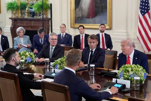 Τραμπ: “Πιο κοντά από ποτέ” σε λύση για την Ουκρανία – “Πολυεθνική δύναμη” ζητά η ΕΕ