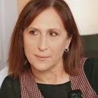 Γιούλη Τσαγκαράκη: Ένιωθα ανεπαρκής και λίγη όπως η “θεία Σταματίνα”