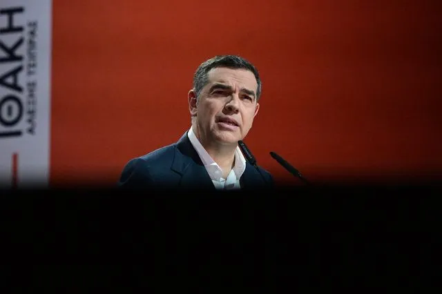 Ο Αλέξης Τσίπρας στην παρουσίαση του βιβλίου "Ιθάκη"