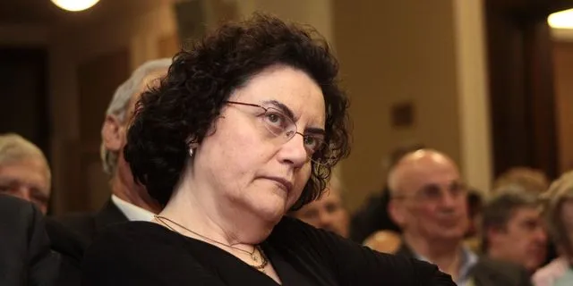 Ν. Βαλαβάνη: Η αντίσταση στην ωμή, φυσική βία έχει να κάνει με απλά πράγματα