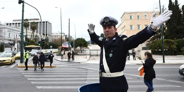 Το "βαρέλι" επέστρεψε στο Σύνταγμα