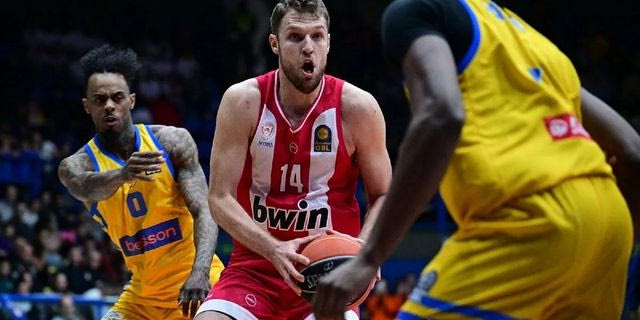 Περιστέρι – Ολυμπιακός 62-105: Σαρωτικοί οι ερυθρόλευκοι για το 10/10 στην Stoiximan GBL