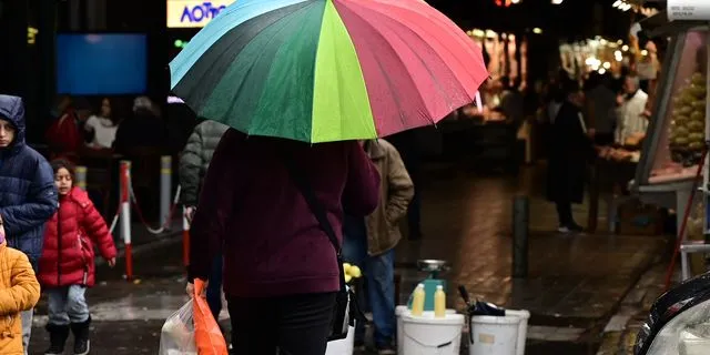 Βροχή στην Αθήνα.