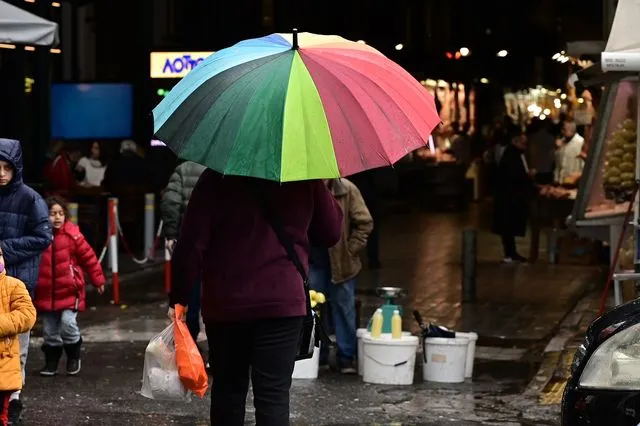 Βροχή στην Αθήνα.
