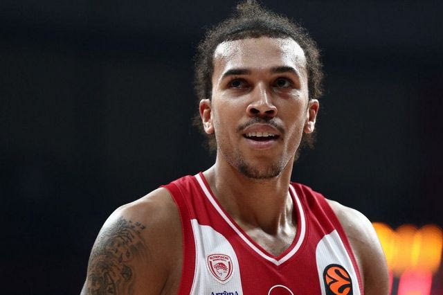 Ολυμπιακός: Ο Τάισον Γουόρντ προσπαθεί να προλάβει το ντέρμπι με τον Παναθηναϊκό