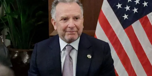 Ο Αμερικανός απεσταλμένος Στιβ Γουίτκοφ