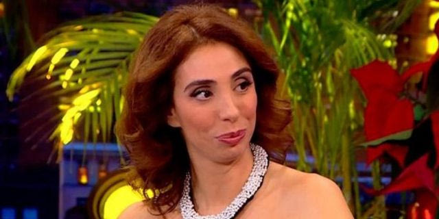 Η Έλενα Χαραλαμπούδη