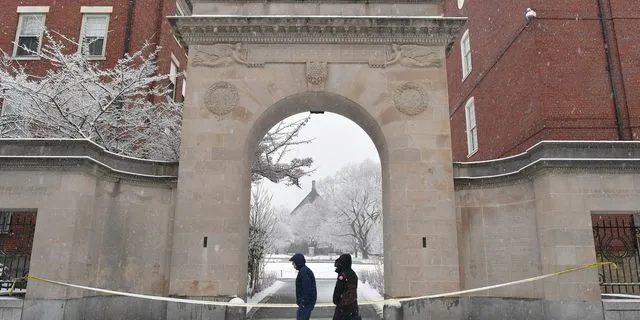 Επίθεση στο Πανεπιστήμιο Μπράουν: Δύο όπλα στην κατοχή του υπόπτου που συνελήφθη