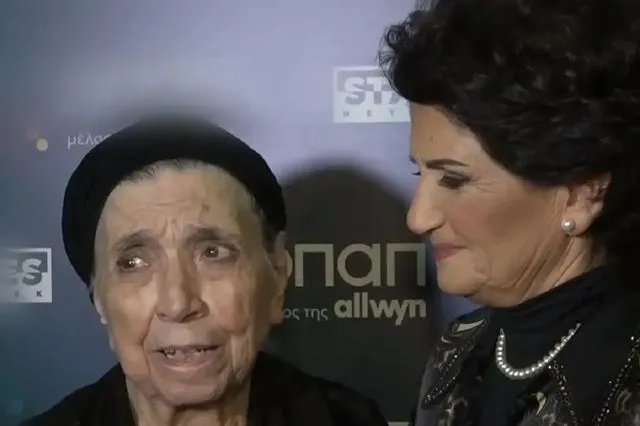 Συγκινεί η χήρα του Νίκου Ξυλούρη: “Ευχαριστώ τον κόσμο που τον κρατάει ζωντανό 45 χρόνια”