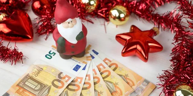 Χριστουγεννιάτικη φορολοταρία 2025: Έρχεται mega κλήρωση με κέρδη έως 100.000 ευρώ για 12 τυχερούς