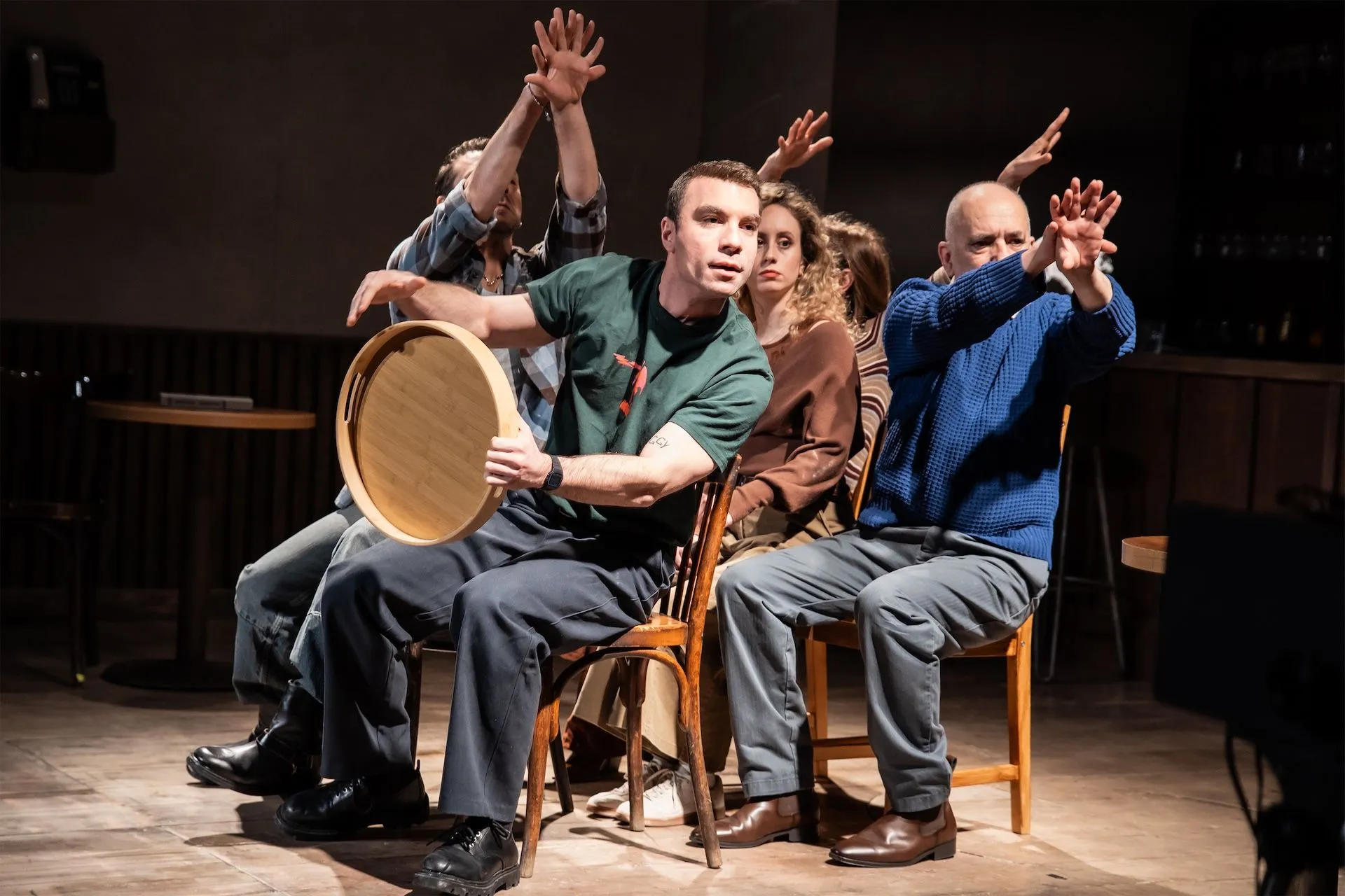 «Δύο ή τρία πράγματα που ξέρω γι’ αυτόν» Το νέο έργο του Ανέστη Αζά