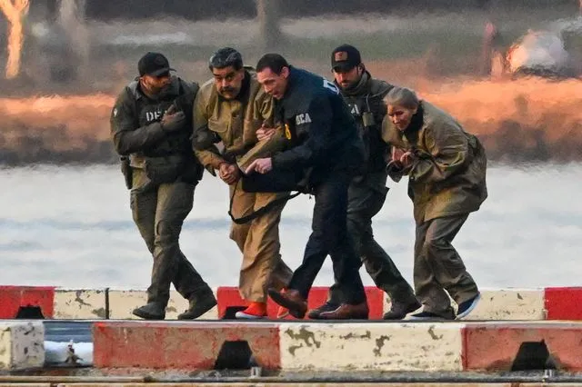 Ο δικαστής που έχει αναλάβει την υπόθεση Μαδούρο δεν θα αποσύρει τη δίωξη σε βάρος του