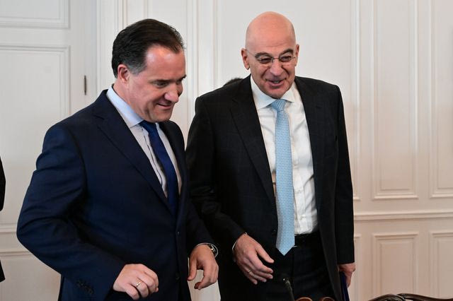 Τι κρύβει η κόντρα του Γεωργιάδη με τον Δένδια