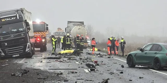 Γιατρός στη Ρουμανία: “Μπλόκαρε το τιμόνι κατά την προσπέραση”, μου είπε ο ένας τραυματίας