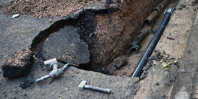 Καθίζηση οδοστρώματος (φωτογραφία αρχείου)