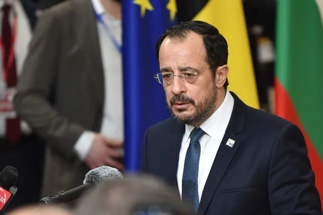 Κύπρος: Πολιτικός σεισμός μετά το βίντεο με τις μίζες – Σύσκεψη με ΚΥΠ