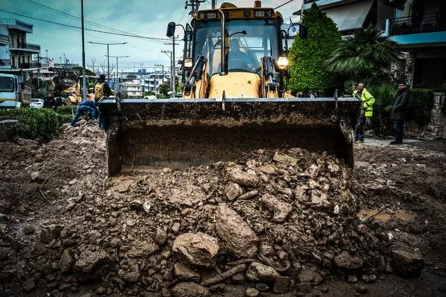 ΚΚΕ για κακοκαιρία: Αποτελέσματα της πολιτικής που αντιμετωπίζει την προστασία ως κόστος