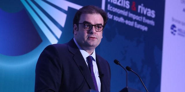 Πιερρακάκης: “Η δύναμη της Ευρώπης δεν ήταν ποτέ η τελειότητα, ήταν η επιμονή”