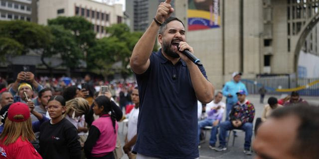 Συγκινημένος ο γιος του Μαδούρο – “Η πατρίδα είναι σε καλά χέρια, μπαμπά”