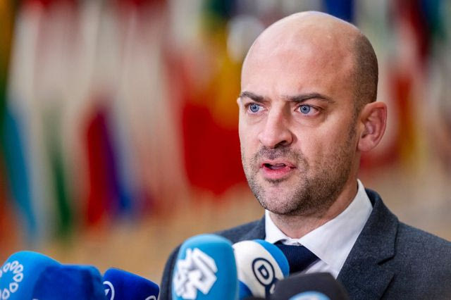 Γαλλία για Βενεζουέλα: “Καμία βιώσιμη πολιτική λύση δεν μπορεί να επιβληθεί έξωθεν”