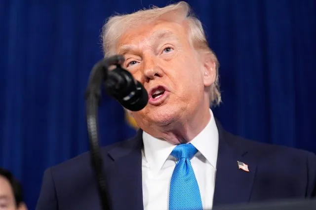 Τραμπ: Χωρίς τη συμμετοχή μου, η Ρωσία θα είχε όλη την Ουκρανία