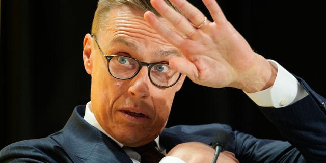 Νταβός: O Τραμπ ασκεί πιέσεις στη Ρωσία για την Ουκρανία, λέει ο Φινλανδός πρόεδρος