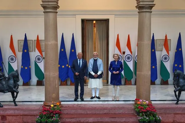 ΕΕ – Ινδία: Τι σηματοδοτεί η συμφωνία ελεύθερου εμπορίου – Ο ρόλος της Ελλάδας